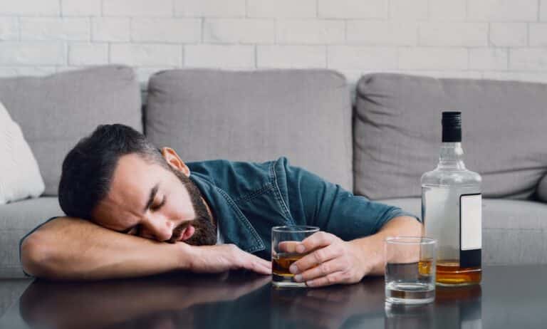 Alcohol in today’s society: Why is quitting unthinkable?