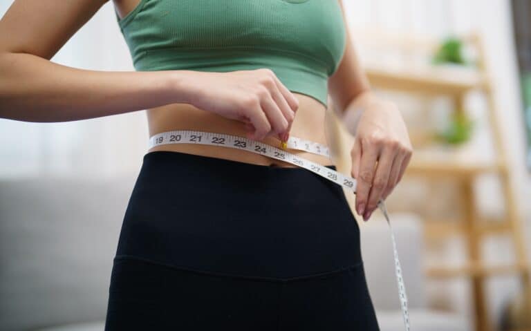 How to get rid of belly fat? 20 tips for lasting results.